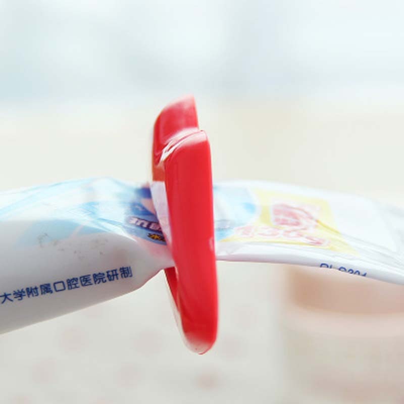 Vymačkávač zubní pasty