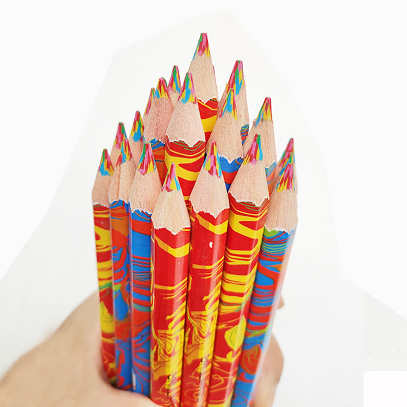 Různobarevná tužka